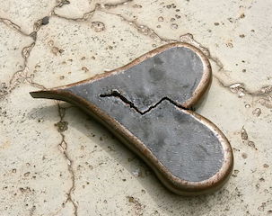 brokenheart-copy